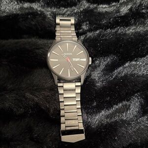 Nixon Sentry Watch in Gunmetal.
